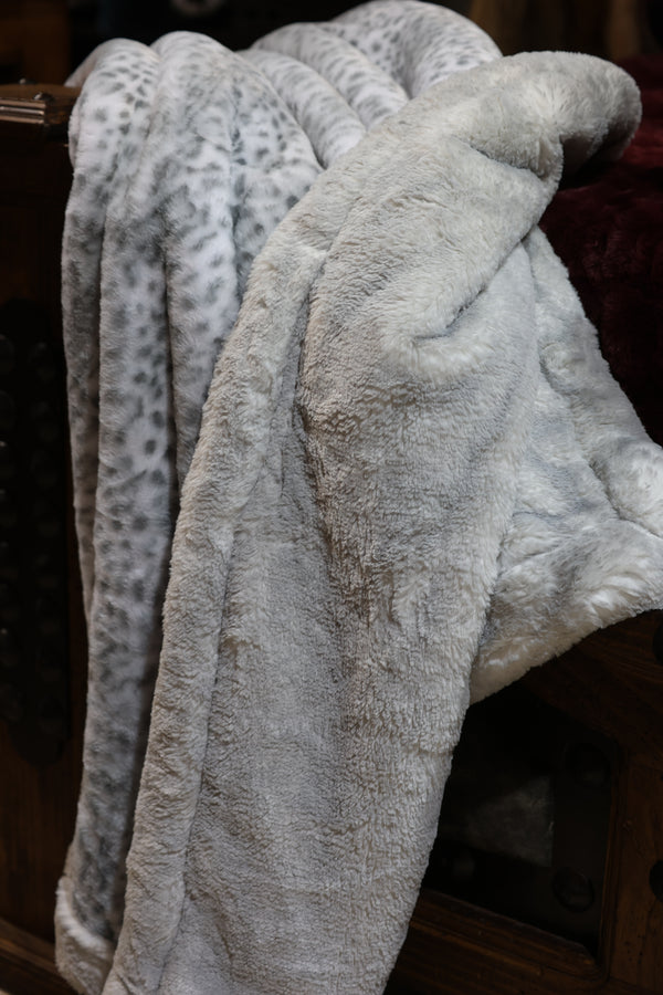 The Winter Leopard Blanket- RTS