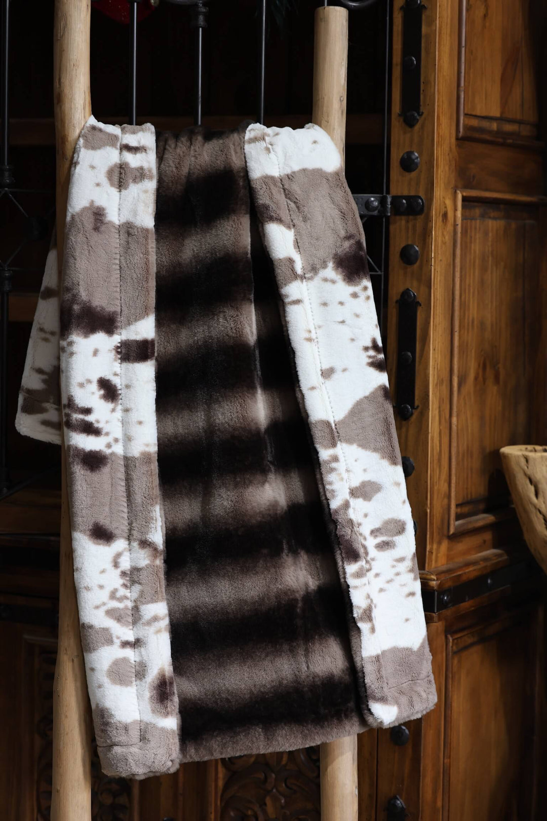 The Stone Saddle Blanket