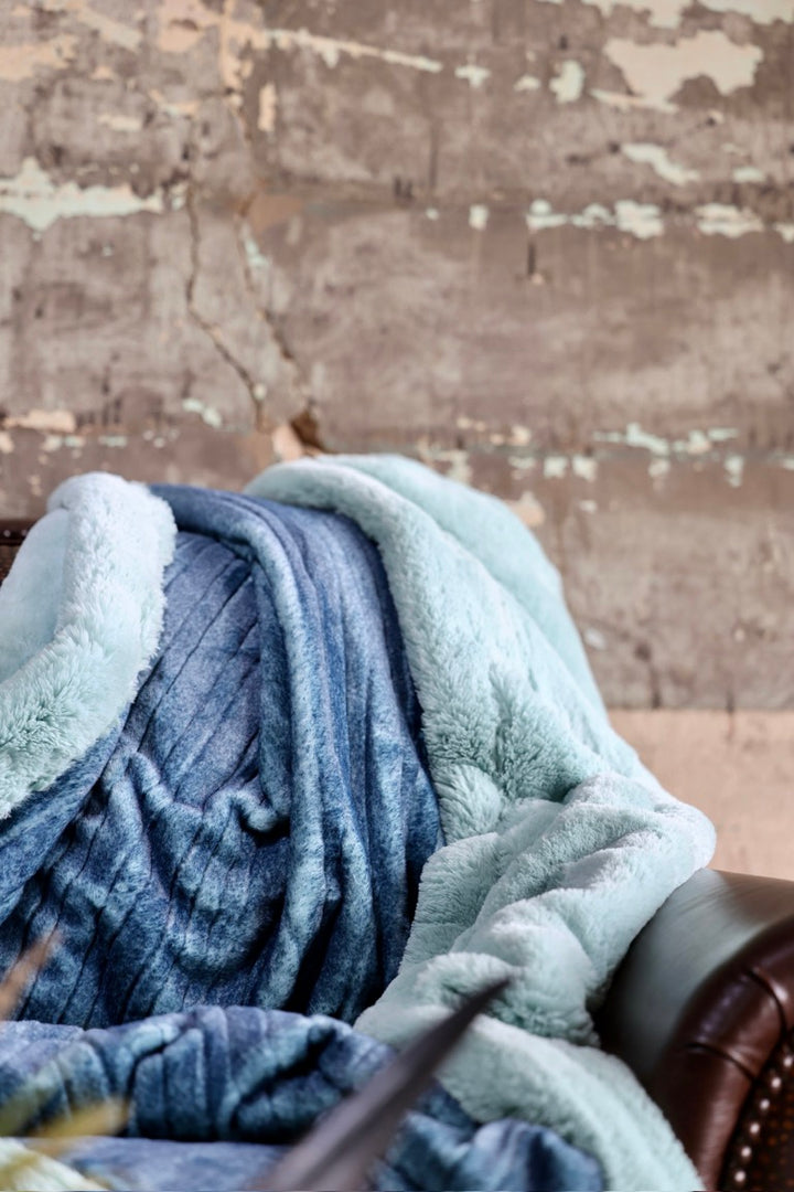 The Rain & Shine Blanket