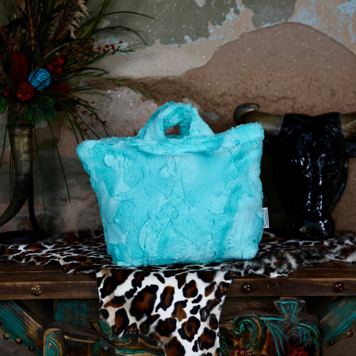 Aruba Hide | Blanket in a Bag