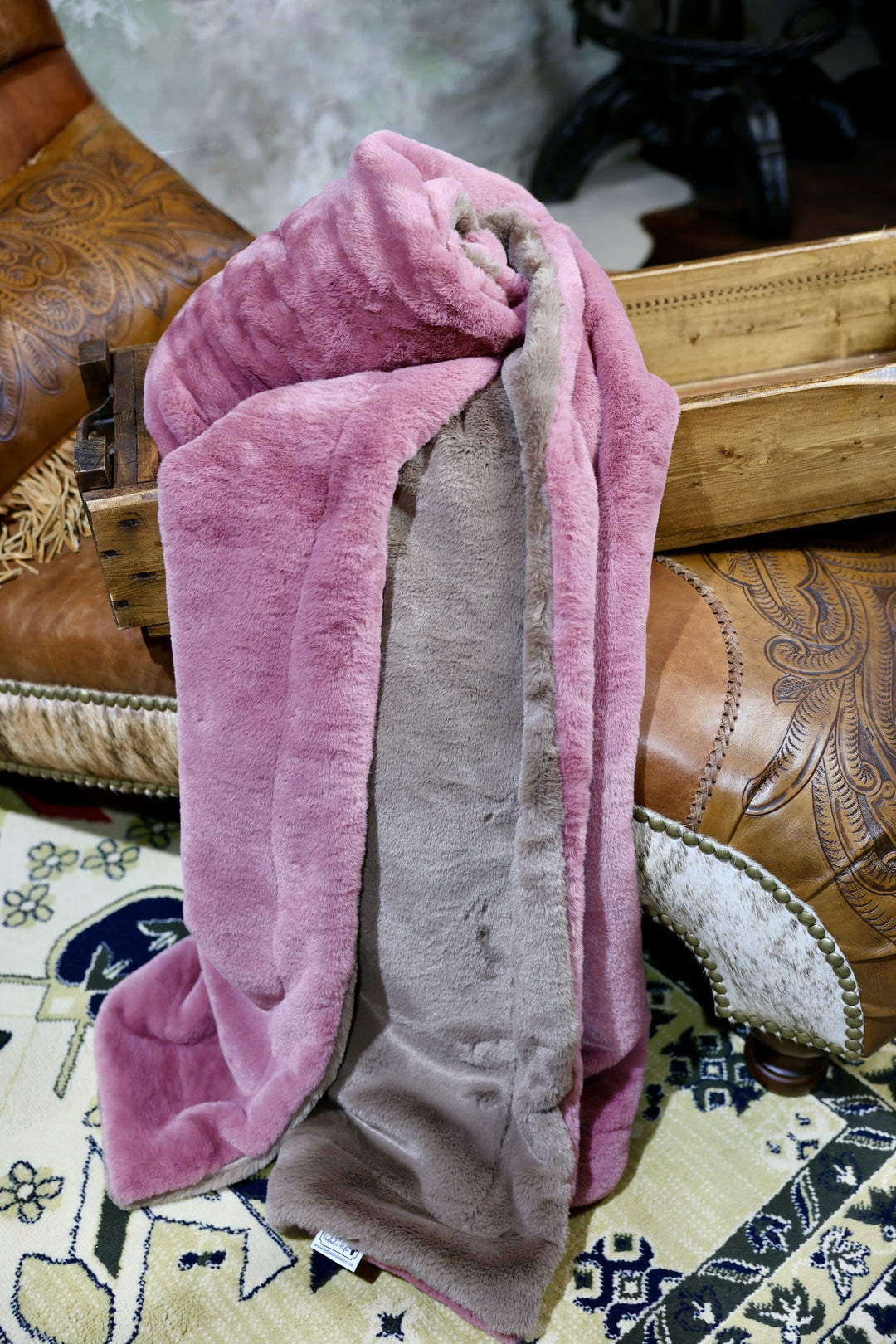 The Desert Blush Glow Blanket