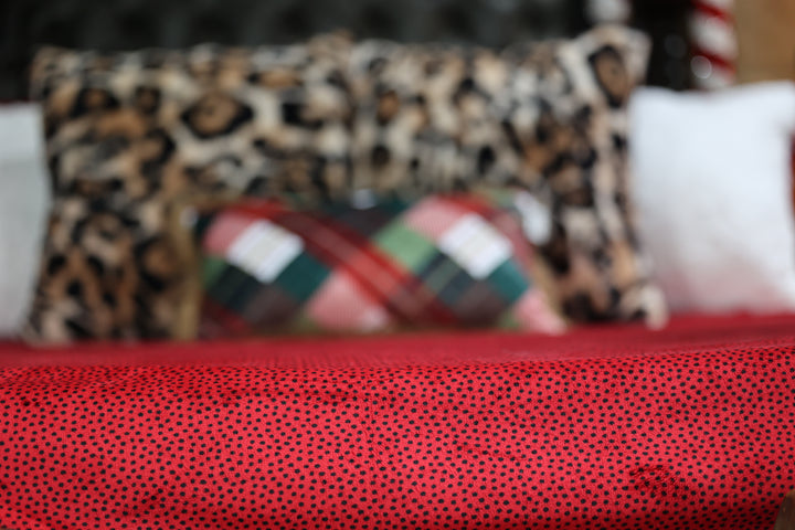 The Cardinal Dottie Comforter Blanket