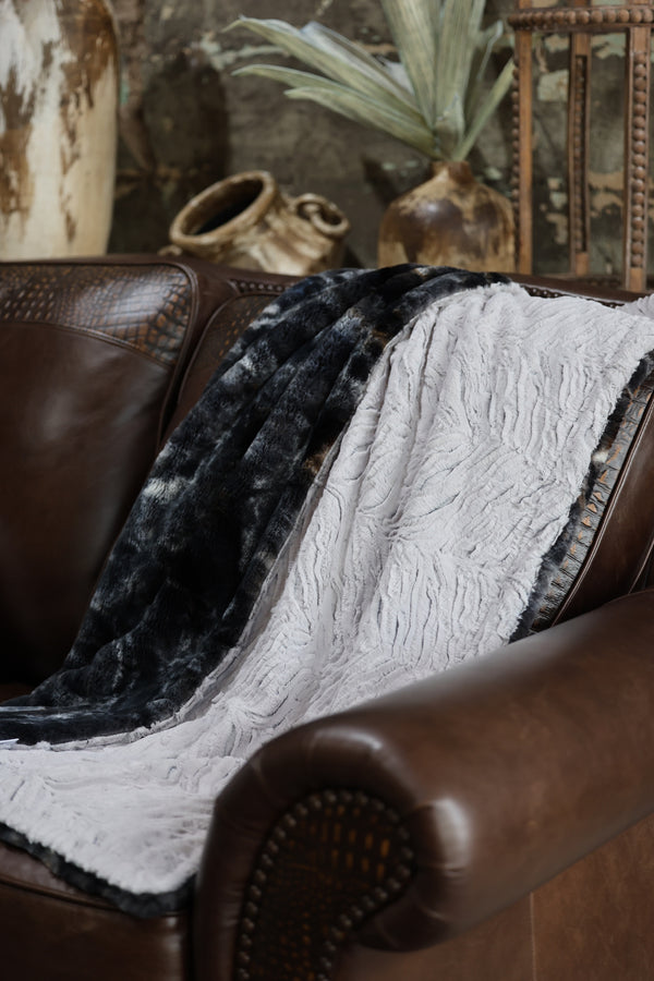 The Storm Blanket- RTS