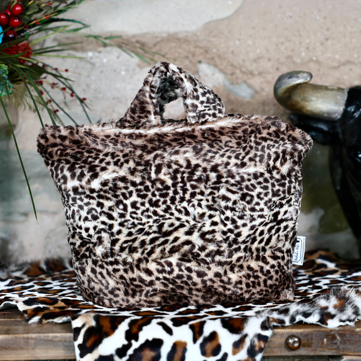 Chocolate Cheetah | Blanket in a Bag