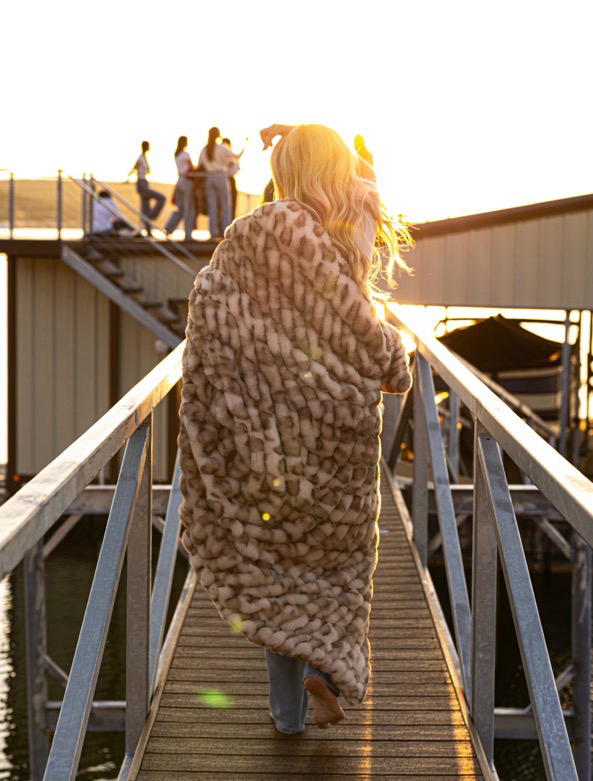 The French Oak Milan Blanket