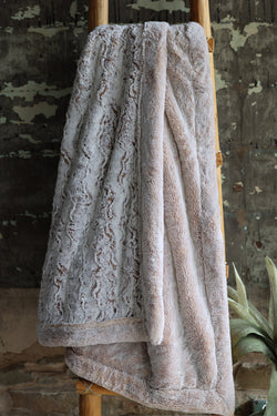 The Pebble Breeze Blanket- RTS