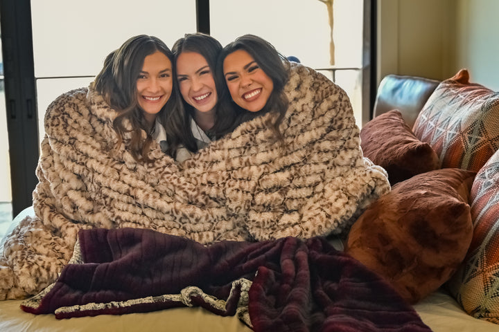 The Maple Glazed Milan Blanket