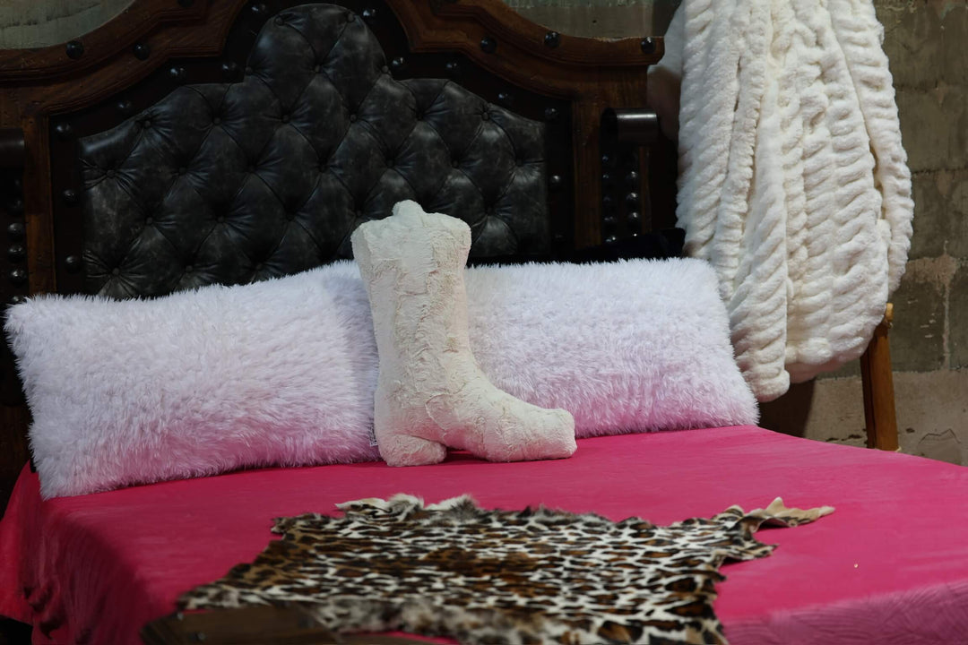 The Fuchsia Tropic Comforter Blanket