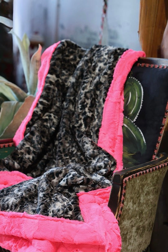 The Bobcat Belle Blanket