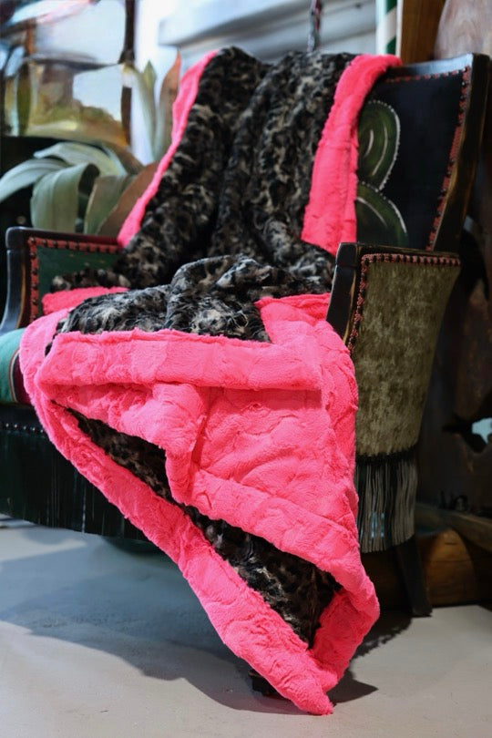 The Bobcat Belle Blanket