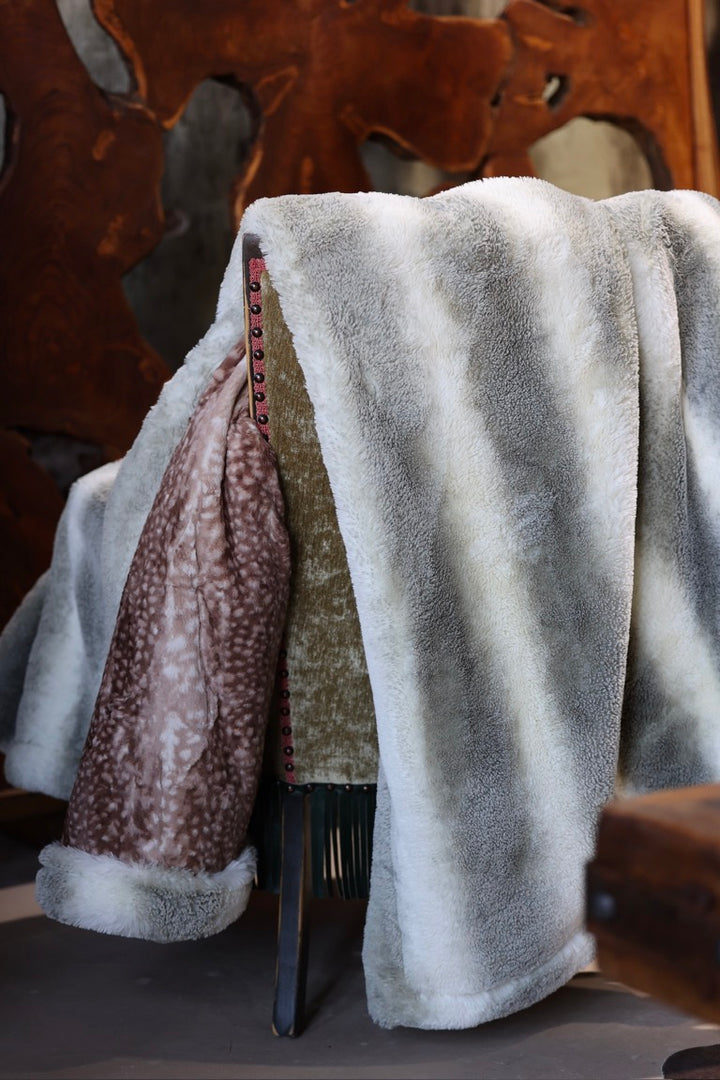 The Cappuccino Grove Blanket