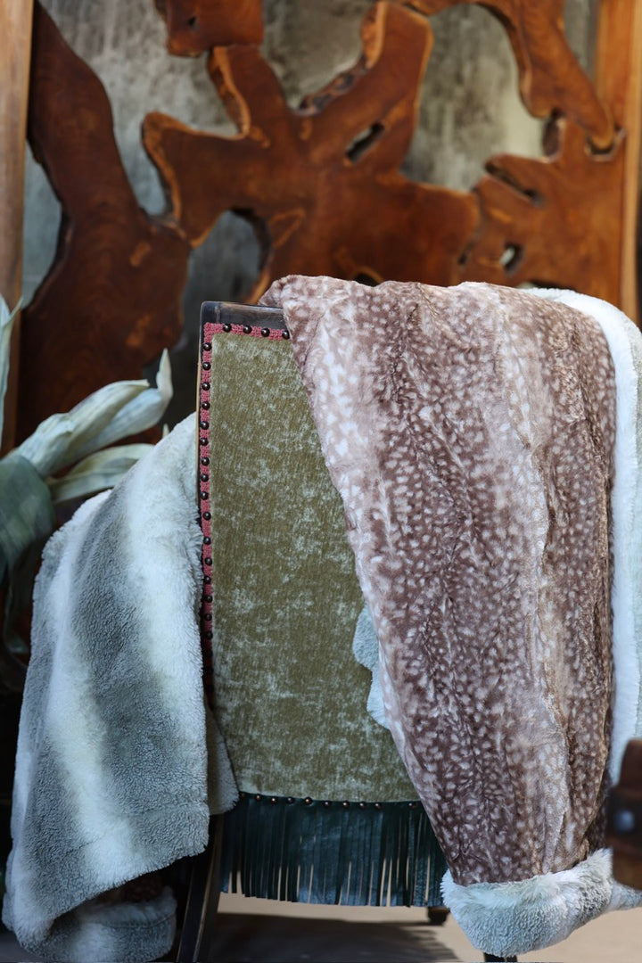 The Cappuccino Grove Blanket