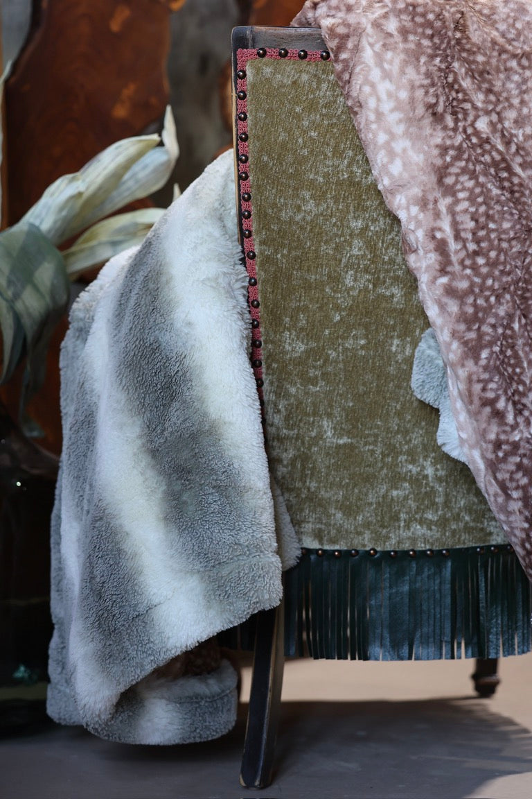 The Cappuccino Grove Blanket