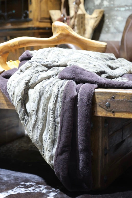 The Chocolate Fox Blanket