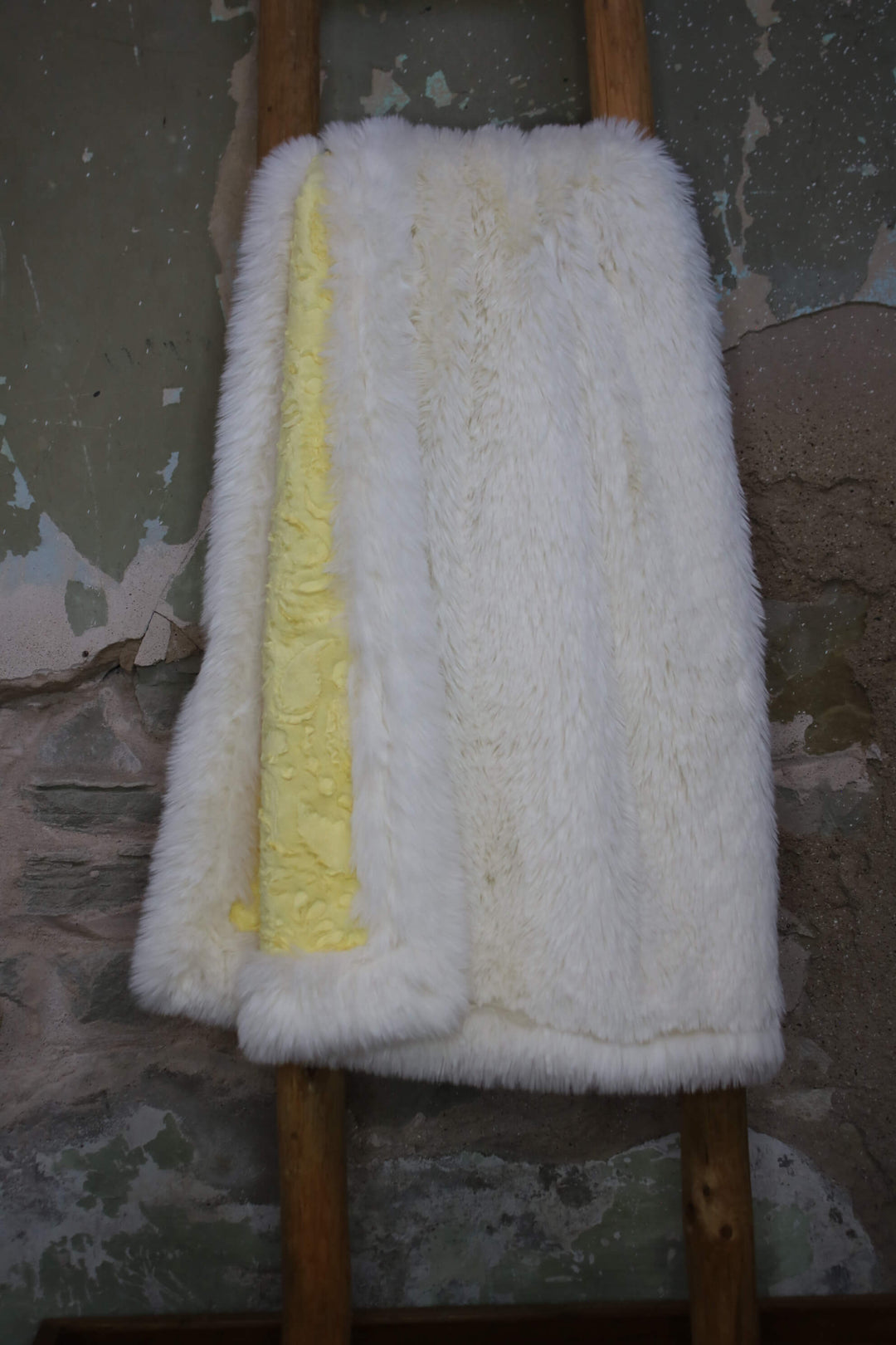 The Dandelion Drift Blanket