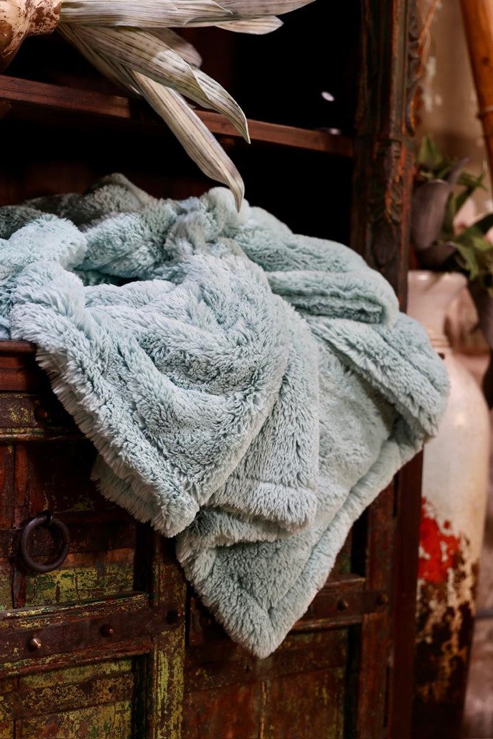 The Dewdrop Dream Blanket