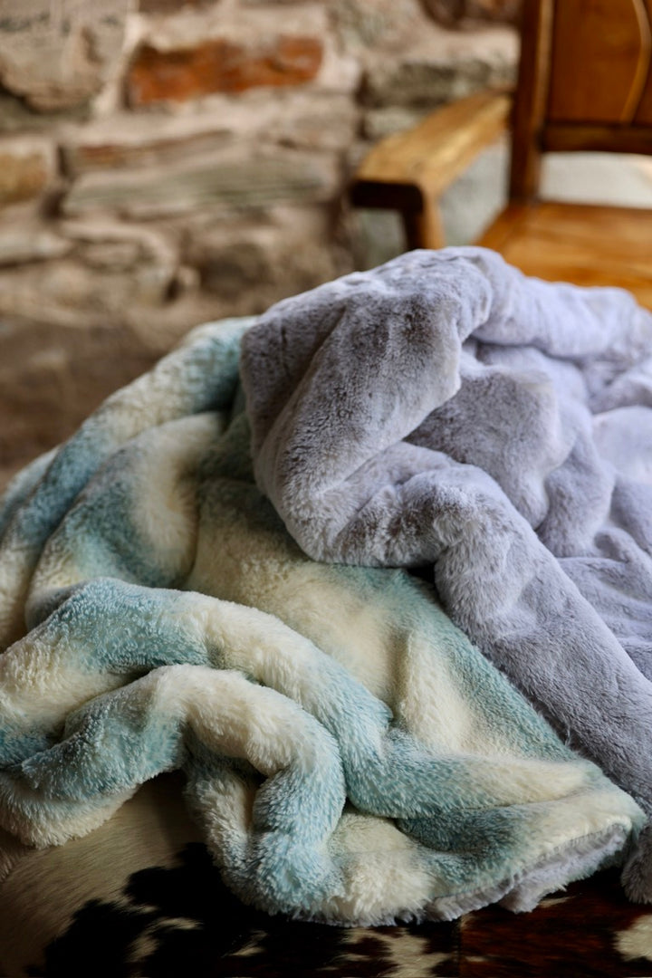 The Dove Rain Blanket