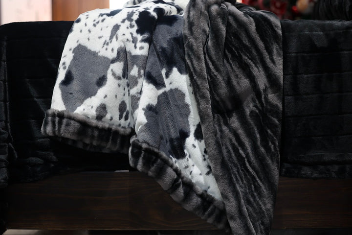 The Graphite Mustang Blanket
