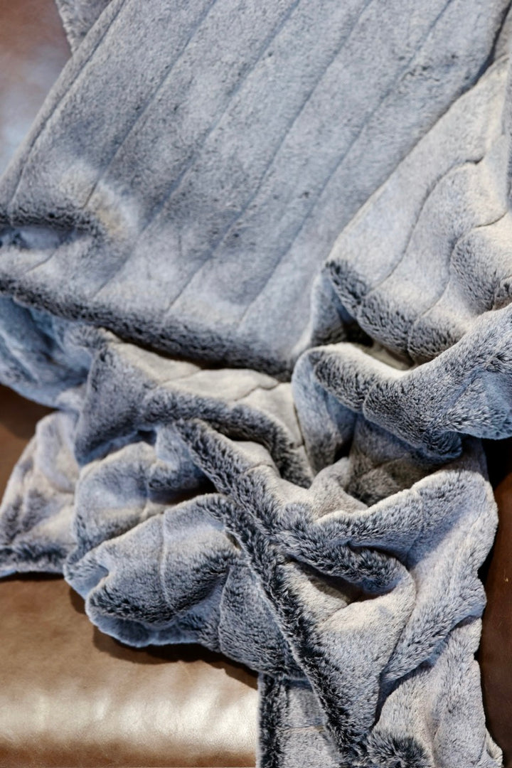 The Graphite Venom Blanket