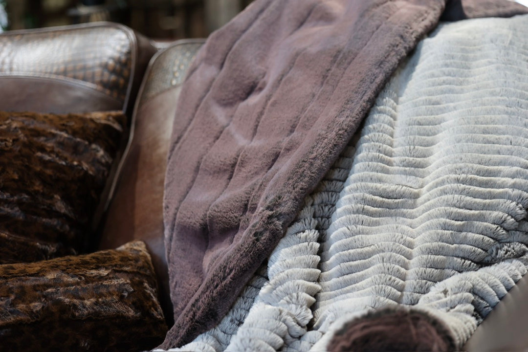 The Hot Cocoa Tide Blanket