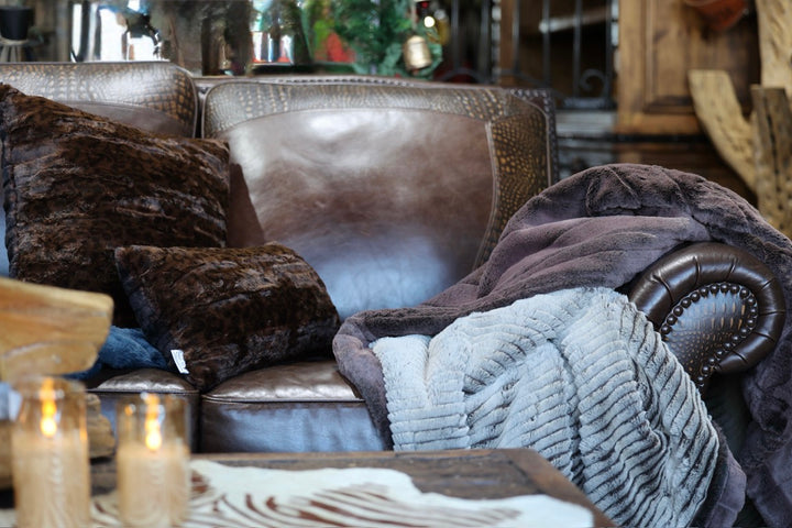 The Hot Cocoa Tide Blanket