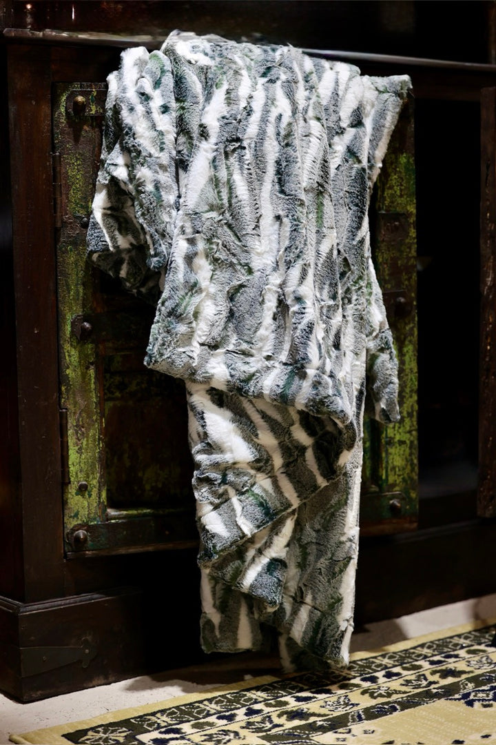 The Loden Himalayan Blanket