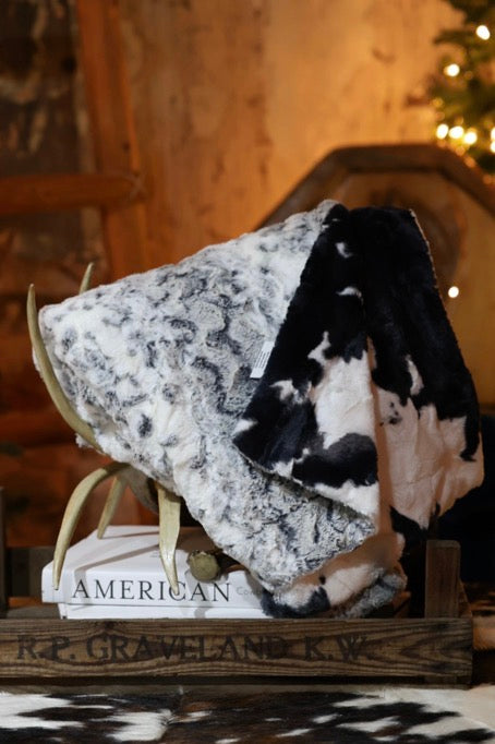 The Midnight Bessie Blanket