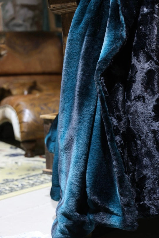 The Midnight Neptune Blanket