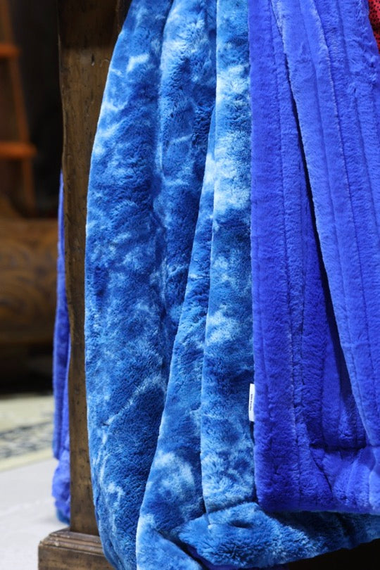 The Ocean Current Blanket