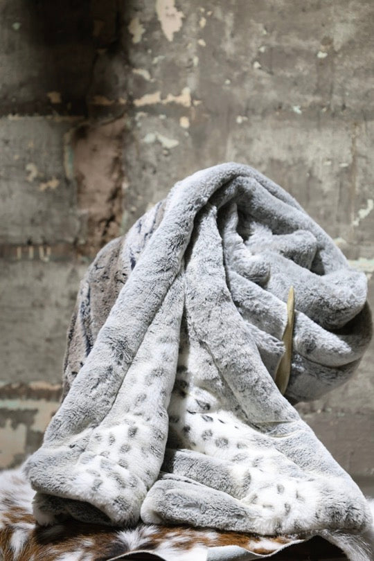 The Pewter Frost Blanket