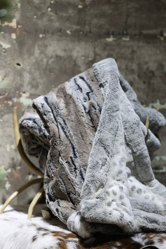 The Pewter Frost Blanket