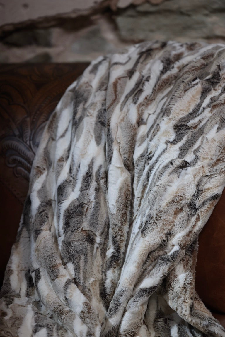 The Pewter Himalayan Blanket