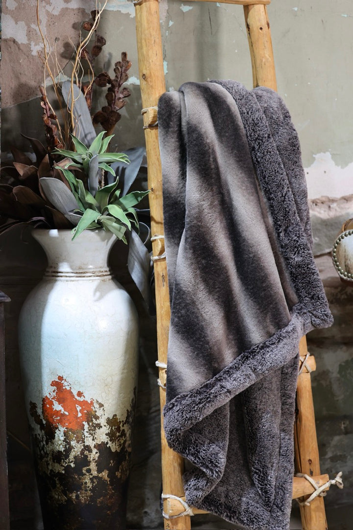 The Quartz Fox Blanket