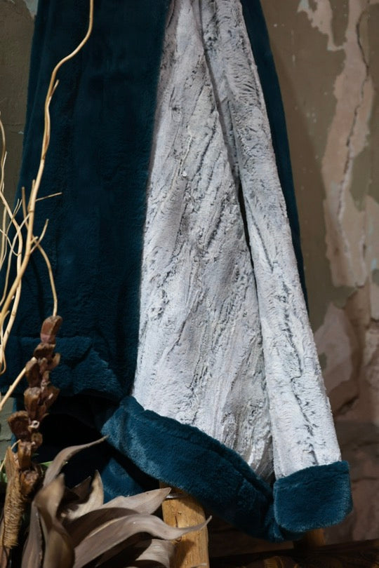 The Silver Delta Blanket