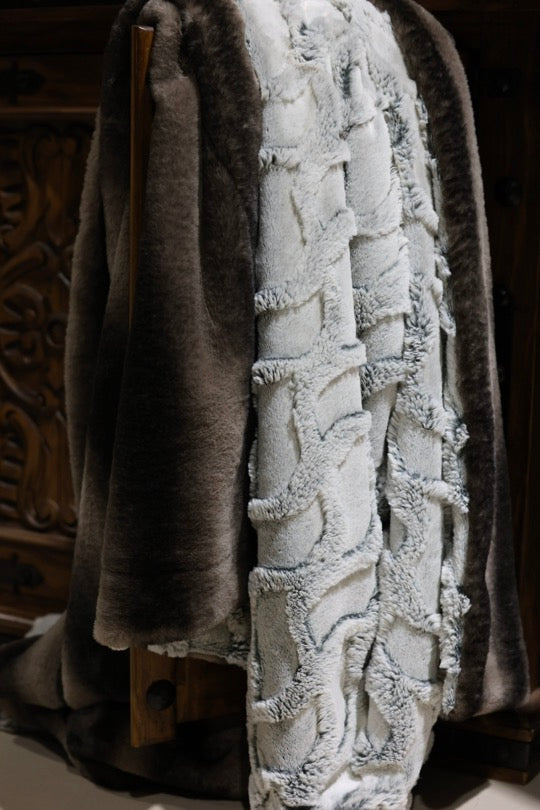 The Smoky Nightfall Blanket