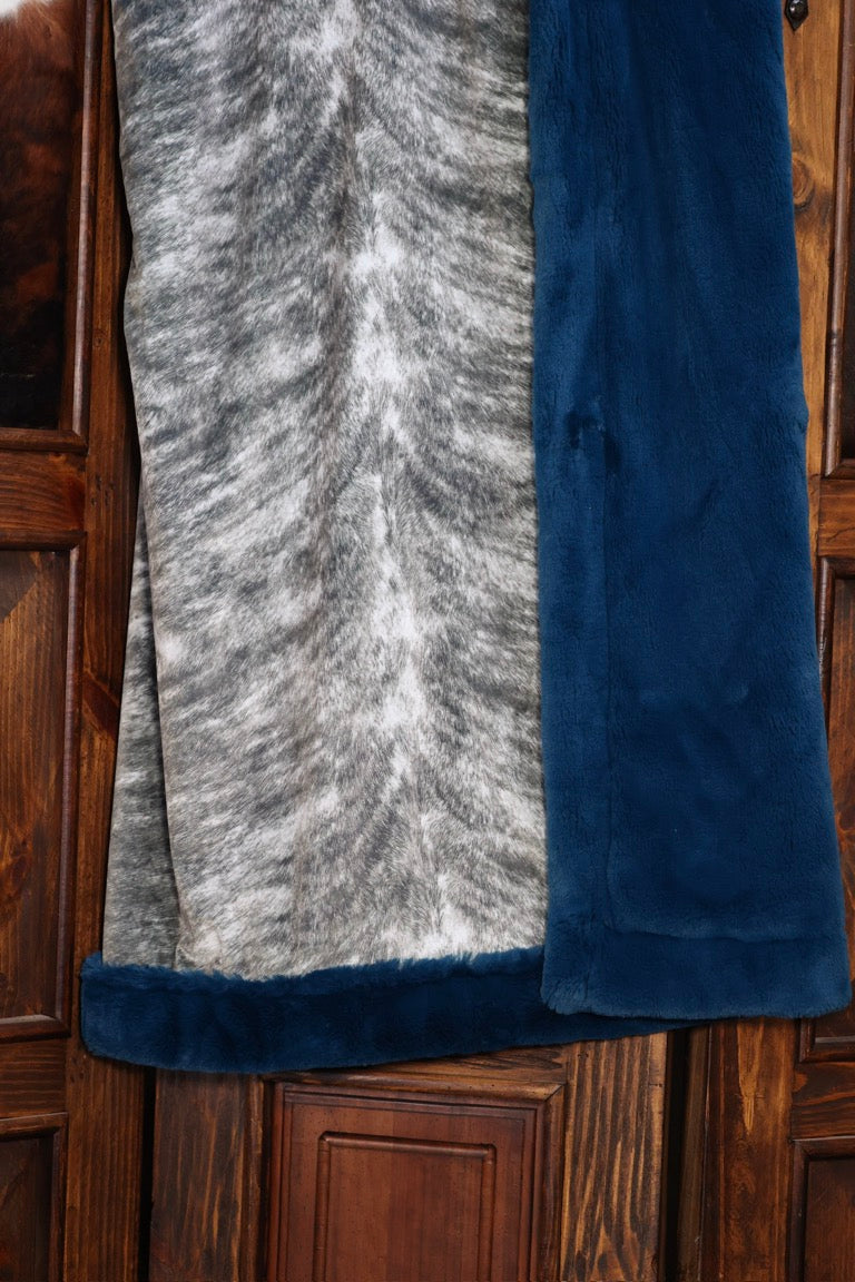 The Stormy Sea Brindle Blanket
