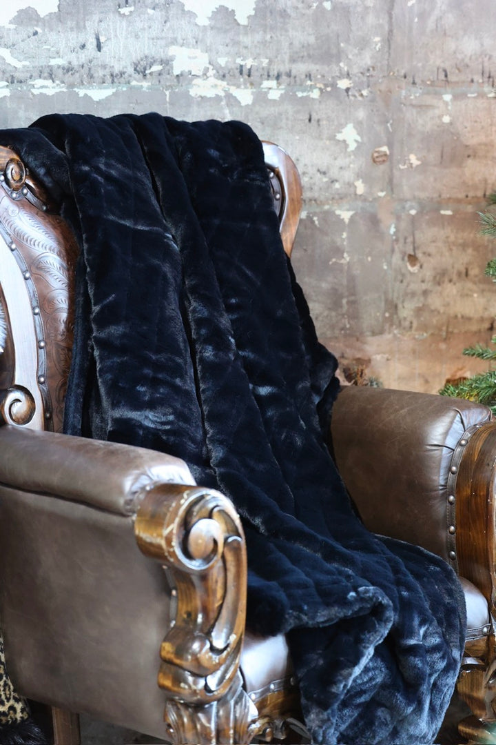 The Sydney Black Blanket