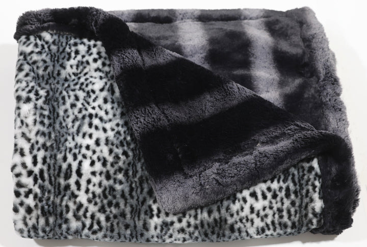 The Phantom Cat Blanket